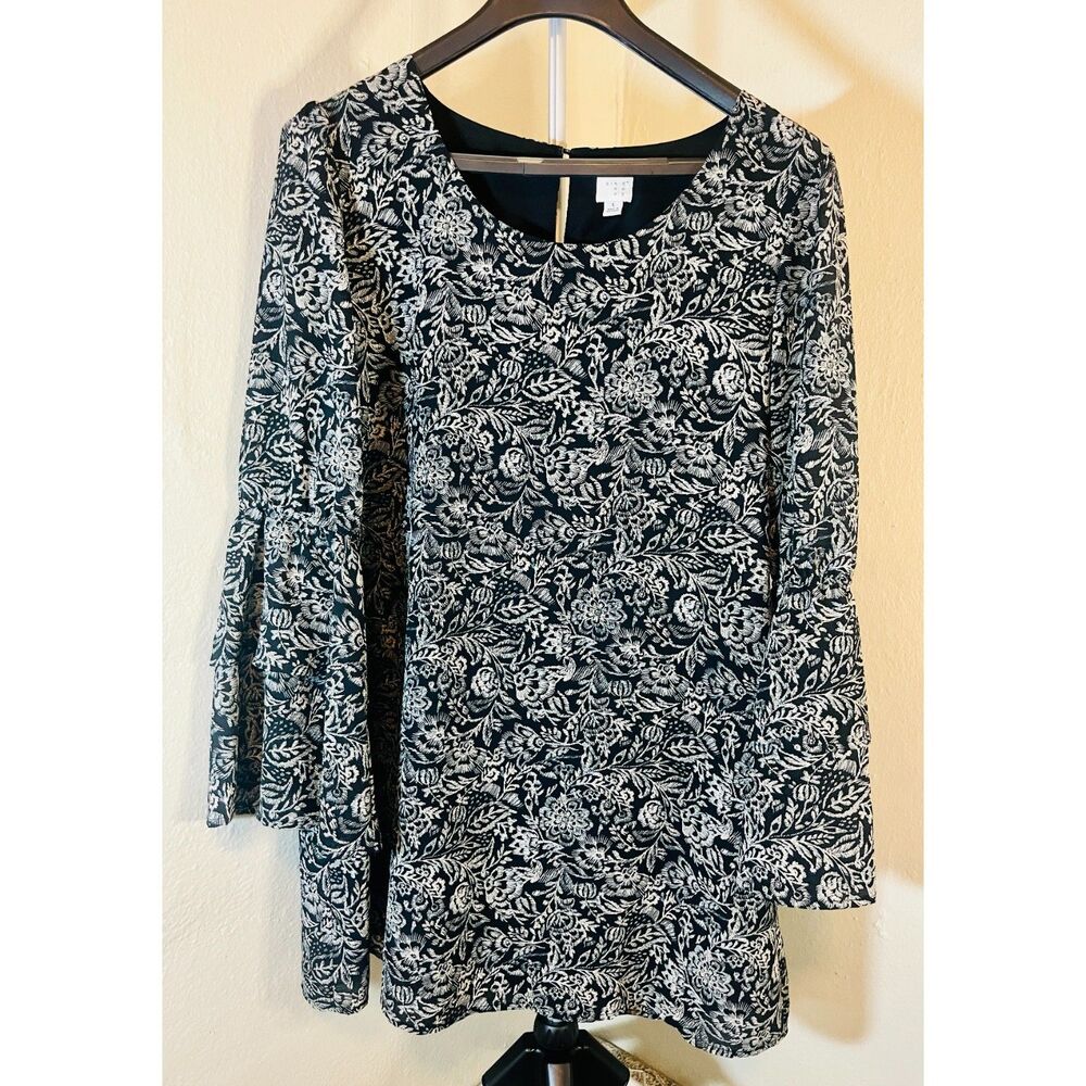 A New Day Black & White Floral Bell Sleeve Shift Mini Dress L